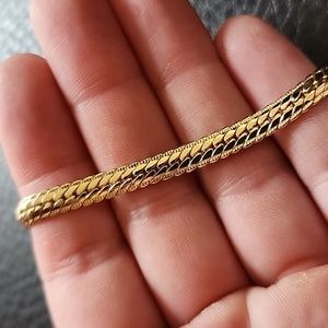 American Showcase bracelet